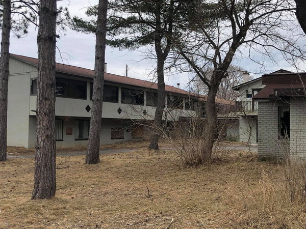 Hospitality House Motel (Marshall Motel) - From Steven Gauld On Facebook (newer photo)